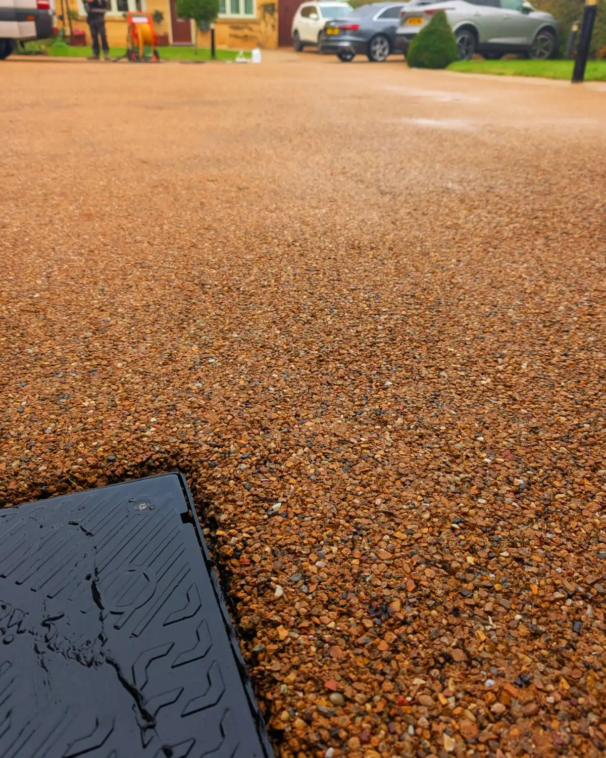 Same resin-bound driveway in Leyland after cleaning